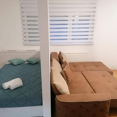 Emili Apartman Jagodina Bilik gambar