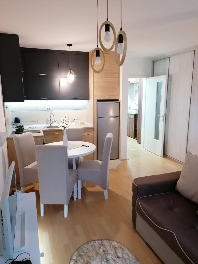 Emili Apartman Jagodina Luaran gambar