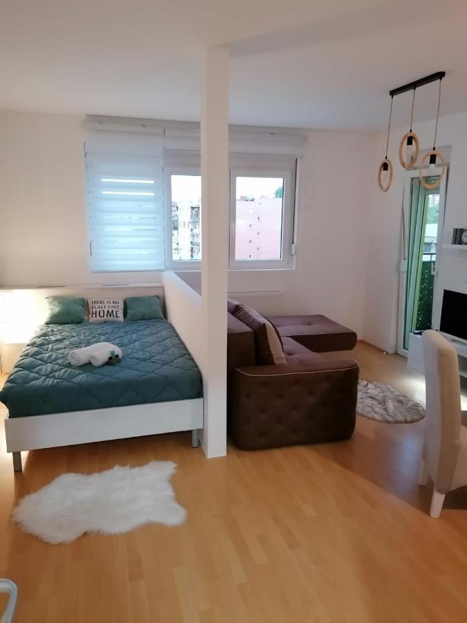 Emili Apartman Jagodina Luaran gambar