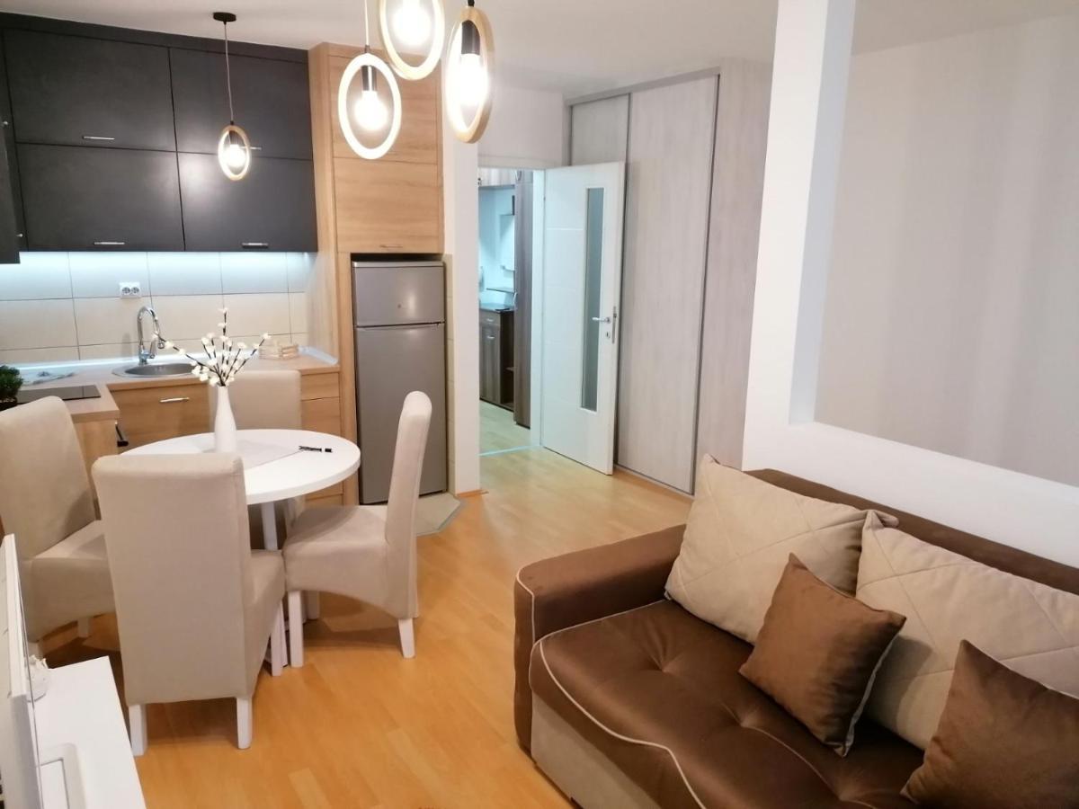 Emili Apartman Jagodina Luaran gambar