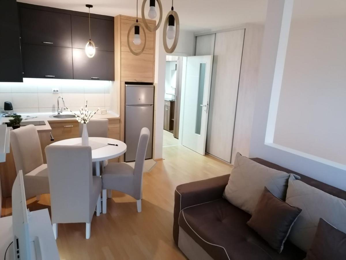 Emili Apartman Jagodina Luaran gambar