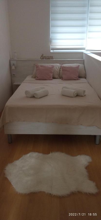 Emili Apartman Jagodina Luaran gambar
