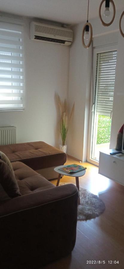 Emili Apartman Jagodina Luaran gambar